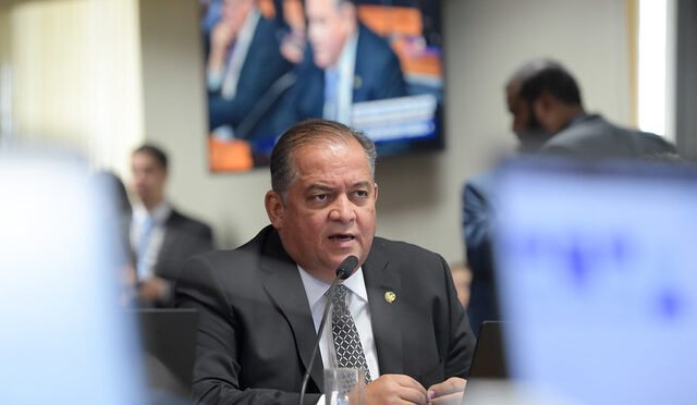 projeto-dos-supersalarios-pode-ser-retomado-no-senado-apos-carnaval