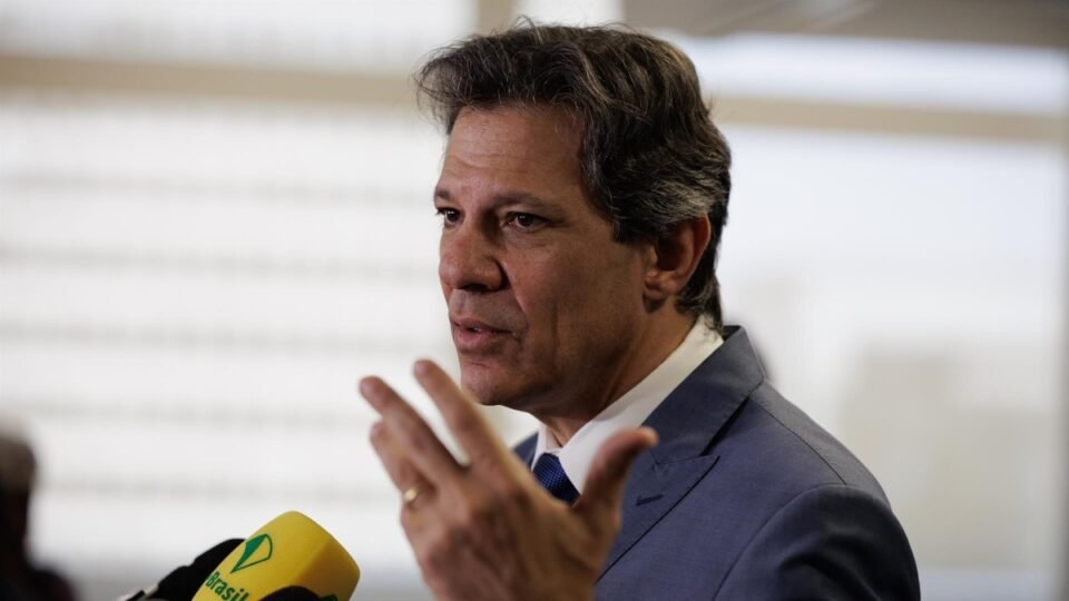 governo-aguardara-medidas-concretas-de-trump-sobre-exportacoes-aos-eua,-diz-haddad